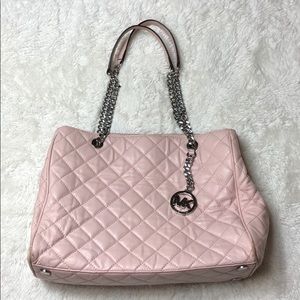 Light pink Michael kors bag